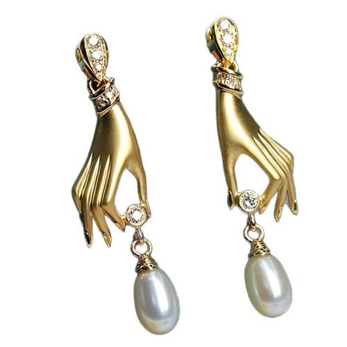 Zinc Alloy Oorbellen, met Plastic Pearl, Hand, plated, micro pave zirconia & voor vrouw & hol, gouden, Verkocht door pair