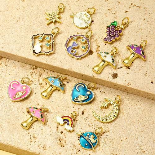 Cubique Pendentif en laiton zircon pavent, Placage, DIY & pavé de micro zircon & émail, plus de couleurs à choisir, 3PC/sac, Vendu par sac