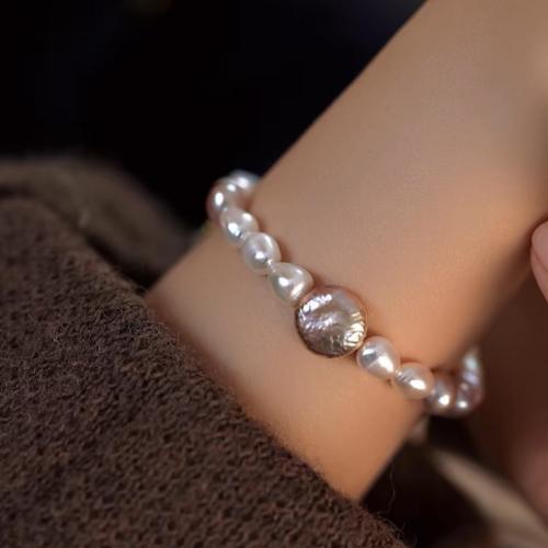 Sötvatten odlade Pearl Bracelet, Freshwater Pearl, med Mässing, Barock, guldfärg pläterade, mode smycken, blandade färger, 5x7mm, Säljs av Strand