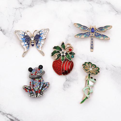 Rhinestone Brooch Zinc Alloy Unisex & enamel & with rhinestone Sold By PC