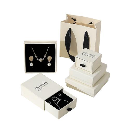 Jewelry Gift Box Cardboard with Sponge  white Sold By PC