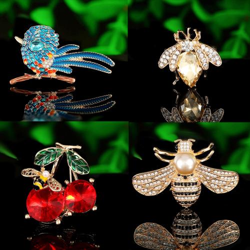 Rhinestone Brooch Zinc Alloy with Plastic Pearl Unisex & enamel & with rhinestone Sold By PC