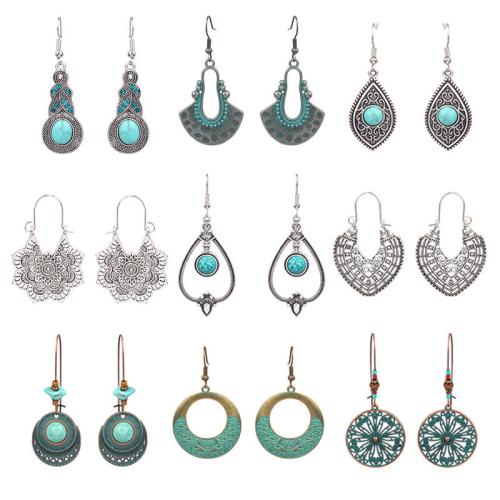 aleación de zinc Aretes, con Turquesa sintético, chapado, estilo popular & diferentes estilos para la opción & para mujer & con diamantes de imitación, Vendido por UD