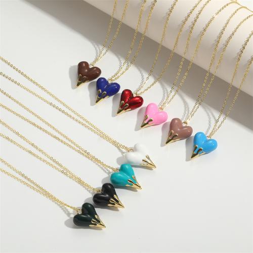 Collier en laiton, coeur, Placage, bijoux de mode & émail, plus de couleurs à choisir, Vendu par PC