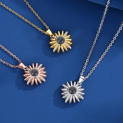 Brass Miniature Projection Necklace with Glass Flower plated fashion jewelry & with rhinestone nickel lead & cadmium free Sold By PC