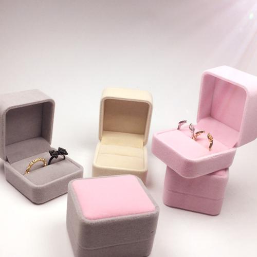 Velveteen Couple Ring Box Square dustproof Sold By PC