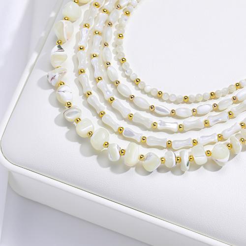 Colares de Conchas, White Lip Shell, with cobre, cromado de cor dourada, joias de moda, Mais cores pare escolha, níquel, chumbo e cádmio livre, 100x70x20mm, vendido para 42 cm Strand