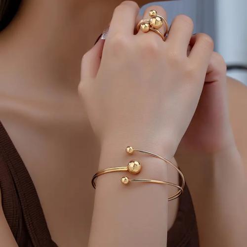 Zinc Alloy Jewelry Sets gold color plated fashion jewelry Sold By Set
