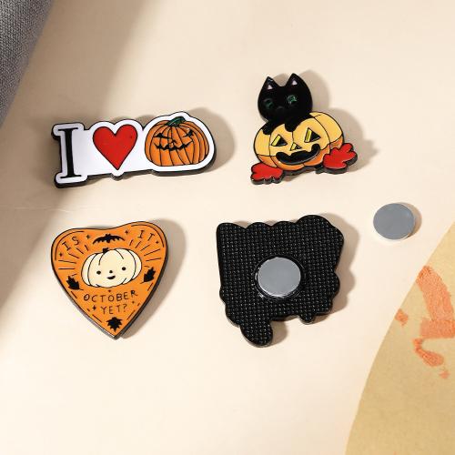 Zinklegierung Brosche, Design für Halloween & unisex & verschiedene Stile für Wahl & Emaille, schwarz, verkauft von PC