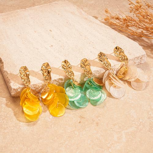 Серьги из ракушки, цинковый сплав, с Ракушка, плакирован золотом, ювелирные изделия моды, Много цветов для выбора, продается Пара