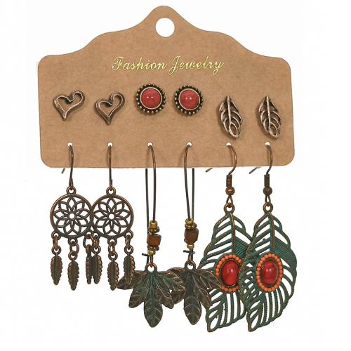 alliage de zinc Boucles d'oreilles, avec résine & perle de plastique, Placage, styles différents pour le choix & pour femme & émail & creux, earring length 5-75mm, Vendu par fixé