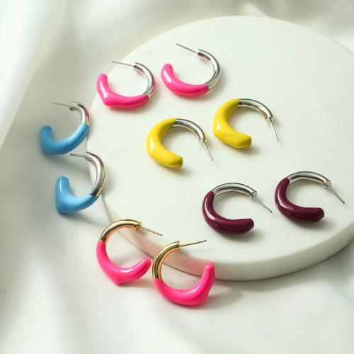 laiton boucle d oreille dormeuse, Lettre C, Placage, pour femme & émail, plus de couleurs à choisir, 30mm, Vendu par paire
