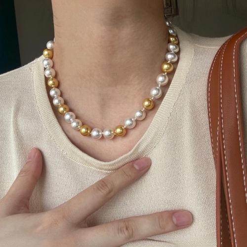 Colliers de perles de verre, perle de verre, Placage de couleur d'or, bijoux de mode, plus de couleurs à choisir, 9-10mm, Vendu par brin