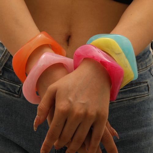 Resin Bracelets fashion jewelry Sold By PC