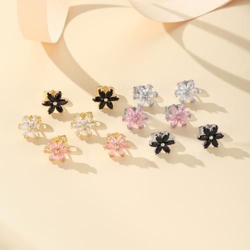 Boucles d'oreilles en laiton zircon cubique pavent, Placage, bijoux de mode & pavé de micro zircon, plus de couleurs à choisir, protéger l'environnement, sans nickel, plomb et cadmium, Vendu par paire