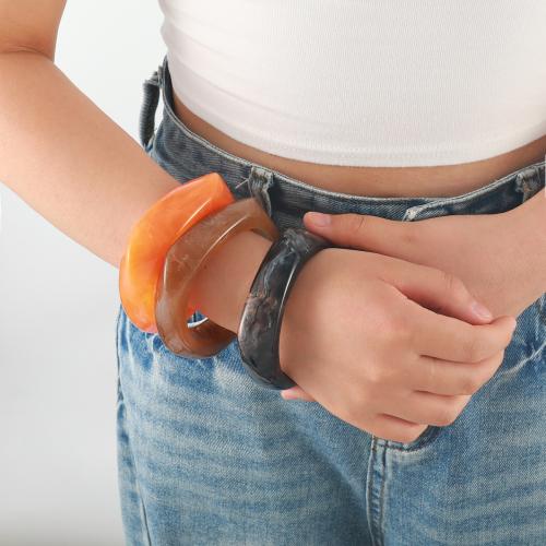 résine bracelet ordinaire, Placage de couleur d'or, bijoux de mode, plus de couleurs à choisir, Vendu par PC