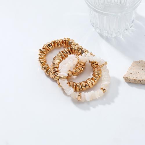 Pulseras de CCB, plástico recubierto de cobre, chapado en color dorado, tres piezas & Joyería, más colores para la opción, Vendido por Set