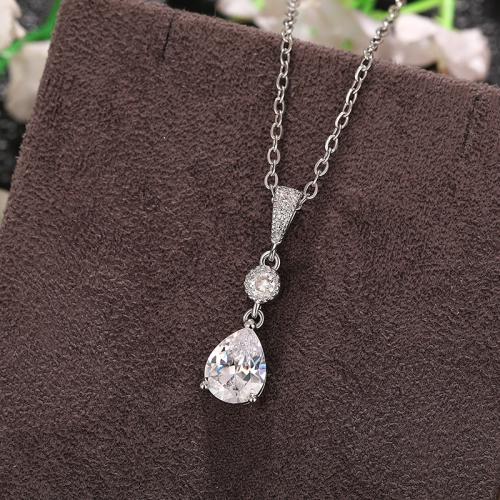 Zircon cubique Micro Pave parures de bijoux en laiton, Placage, bijoux de mode & pavé de micro zircon & pour femme, Longueur 45 cm, Vendu par PC