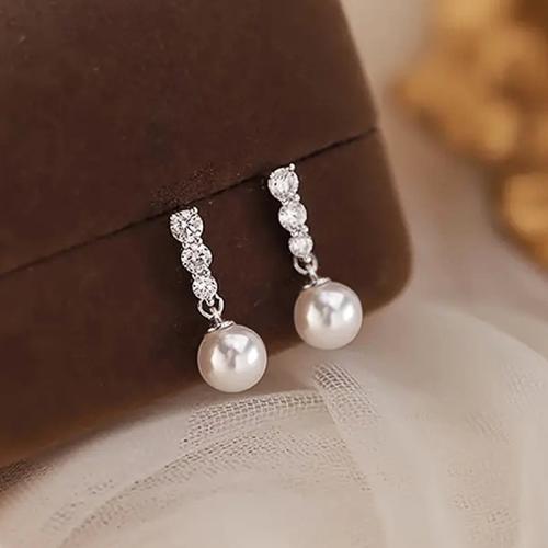 Boucles d'oreilles en laiton zircon cubique pavent, avec perle de plastique, Placage, bijoux de mode & pavé de micro zircon & pour femme, Vendu par paire