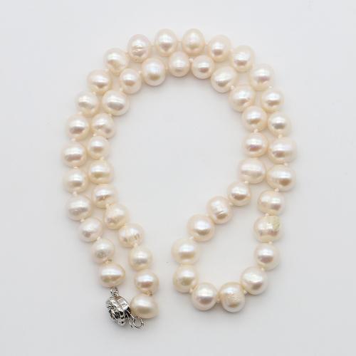 Diúilicín Péarla muince Nádúrtha, Pearl Fionnuisce, le 304 Cruach dhosmálta, Prátaí, jewelry faisin, bán, 8-9mm, Díolta Per 42 cm Snáithe