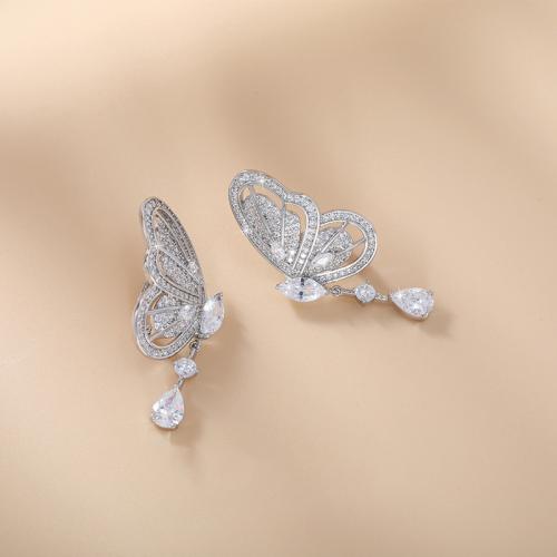 laiton Boucle d'oreille goutte, papillon, Placage, pavé de micro zircon & pour femme & creux, argent, 17x37mm, Vendu par paire