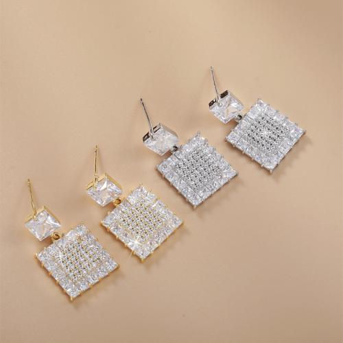 laiton Boucle d'oreille goutte, cadre, Placage, pavé de micro zircon & pour femme, plus de couleurs à choisir, 13.50x13.50mm, Vendu par paire