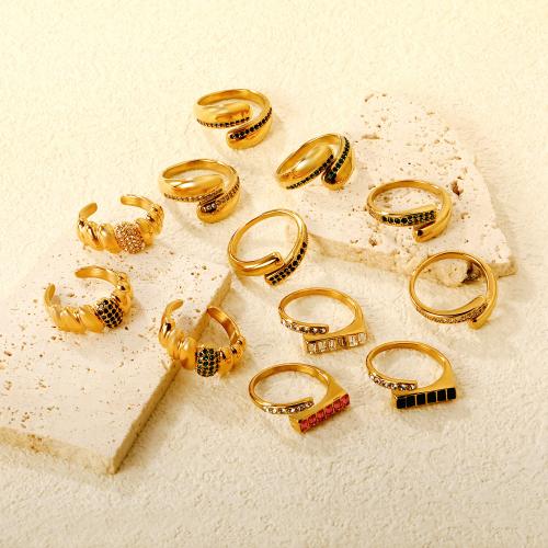 Rhinestone-Edelstahl -Finger-Ring, 304 Edelstahl, plattiert, verschiedene Stile für Wahl & für Frau & mit Strass, goldfarben, verkauft von PC