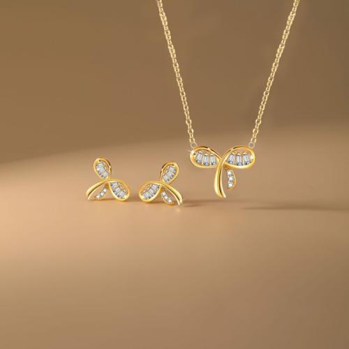 laiton parure de bijoux, Boucle d’oreille stud & collier, Noeud papillon, Placage, 2 pièces & pavé de micro zircon & pour femme, plus de couleurs à choisir, Vendu par fixé