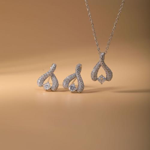 laiton parure de bijoux, Boucle d’oreille stud & collier, coeur, Placage, 2 pièces & pavé de micro zircon & pour femme, argent, Vendu par fixé