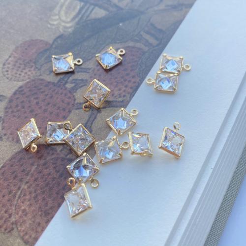 Cubique Pendentif en laiton zircon pavent, Placage de couleur d'or, DIY & styles différents pour le choix & pavé de micro zircon, Vendu par PC