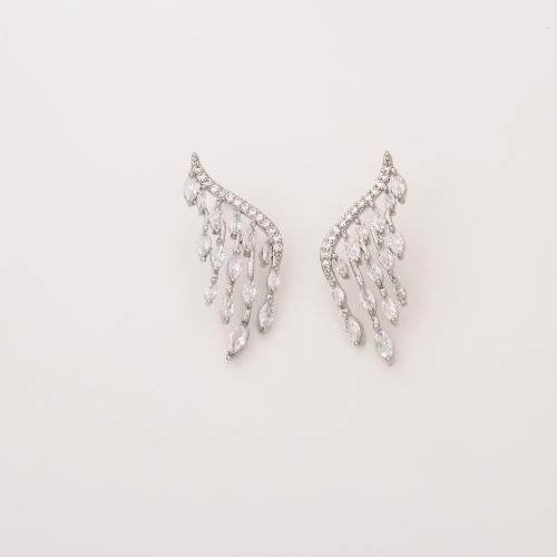Boucles d'oreilles en laiton zircon cubique pavent, avec zircon cubique, aile d'ange, Placage, bijoux de mode & pour femme, argent, Vendu par paire