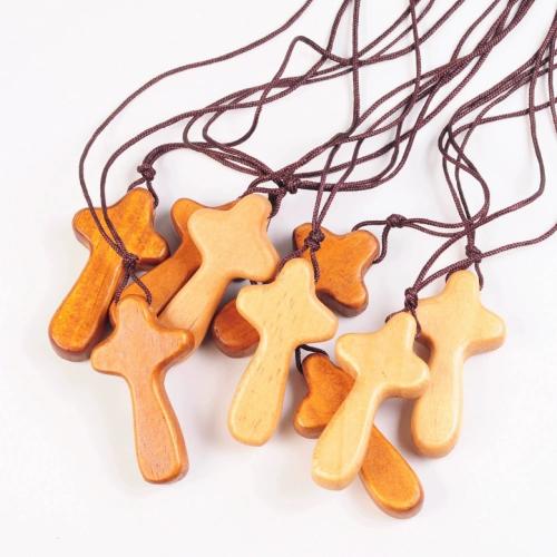 pin collier, avec cordon de polyester, croix, fait à la main, bijoux de mode & unisexe, Longueur Environ 26.8 pouce, Vendu par PC