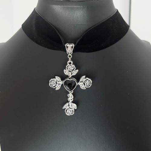 Sammet choker, Zink Alloy, Cross, guldfärg pläterade, mode smycken & med strass, fler färger för val, Säljs av PC