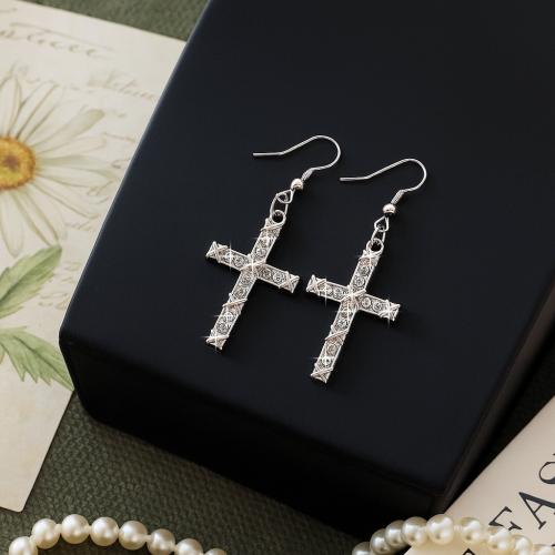 Zink Alloy Örhängen, Cross, guldfärg pläterade, mode smycken & med strass, silver, Säljs av Par