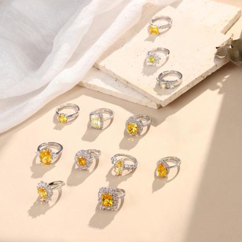 Krychlový Circonia Micro vydláždit mosazný prsten, Mosaz, módní šperky & micro vydláždit kubické zirkony, více barev na výběr, nikl, olovo a kadmium zdarma, Prodáno By PC