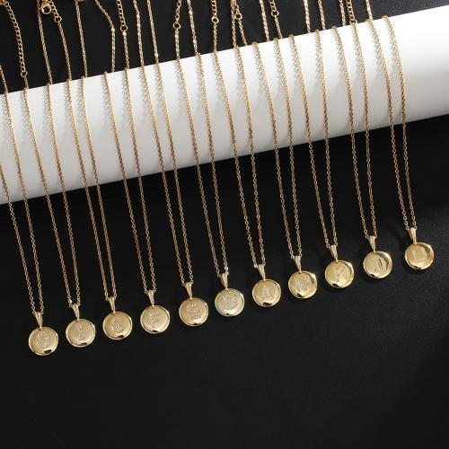laiton collier, Plat rond, Placage de couleur d'or, unisexe & styles différents pour le choix & avec le motif de lettre & pavé de micro zircon, Longueur Environ 18 pouce, Vendu par PC