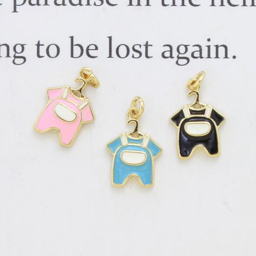 Bijoux pendentifs en laiton, vêtement, Placage, DIY & émail, plus de couleurs à choisir, 14.40x10x2.60mm, Vendu par PC