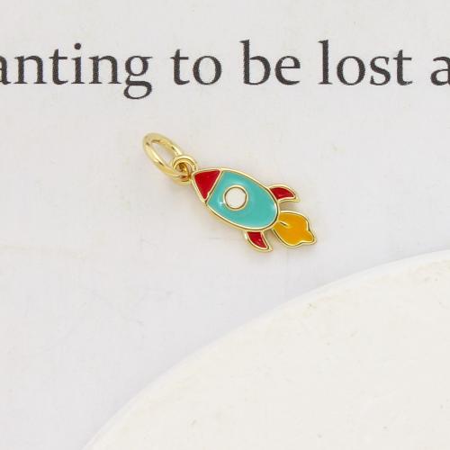 Bijoux pendentifs en laiton, fusée, Placage, DIY & émail, plus de couleurs à choisir, 14.30x6.20x1.80mm, Vendu par PC