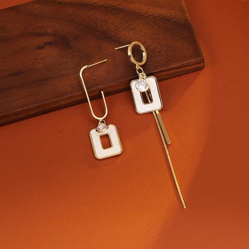 Cubic Zirconia Micro Pave Brass Earring with Pearl Oyster real gold plated micro pave cubic zirconia & for woman & hollow Sold By Pair