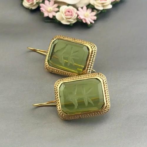 Boucle d'oreille bijoux acrylique, laiton, avec Acrylique, Placage, bijoux de mode & pour femme, Vendu par paire