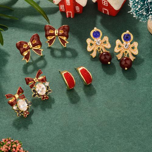 Boucles d'oreilles pendantes en laiton, Placage, styles différents pour le choix & pour femme & émail, doré, Vendu par paire