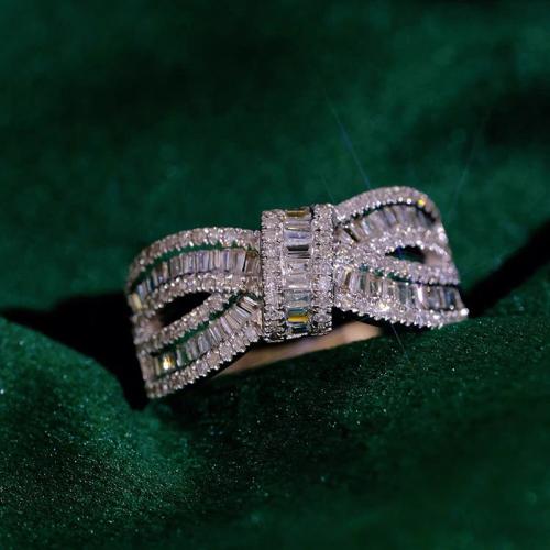 Cubique anneau en laiton Circonia Micro Pave, Placage, normes différentes pour le choix & pavé de micro zircon & pour femme, Vendu par PC