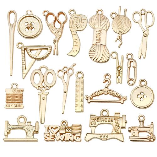 Pendentifs en alliage de zinc, plaqué de couleur d'or KC, DIY & styles différents pour le choix, Vendu par PC