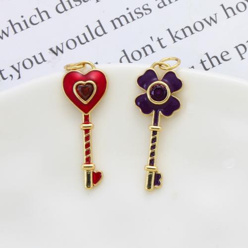 Cubique Pendentif en laiton zircon pavent, Placage, DIY & pavé de micro zircon & émail, plus de couleurs à choisir, protéger l'environnement, sans nickel, plomb et cadmium, 28x10.60x2.70mm, Vendu par PC