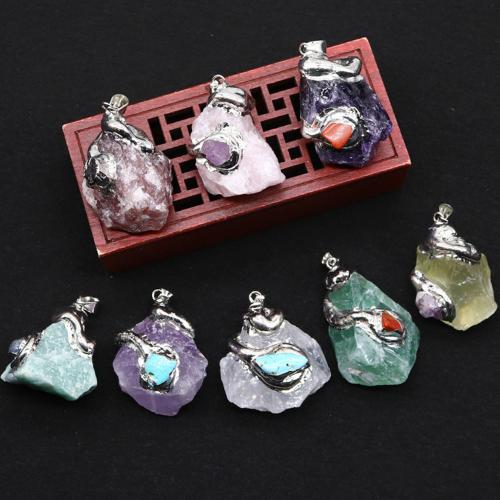 Bijoux Pendentifs en pierres gemmes, pierre gemme, avec laiton, Irrégulière, Placage de couleur argentée, DIY & styles différents pour le choix, pendant length 25-45mm, Vendu par PC