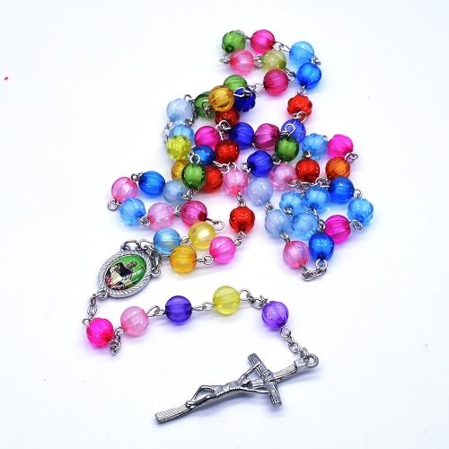 Radband halsband, Zink Alloy, med Plast, Cross, silver pläterad, mode smycken, flerfärgad, 8mm, Längd 57 cm, Säljs av PC