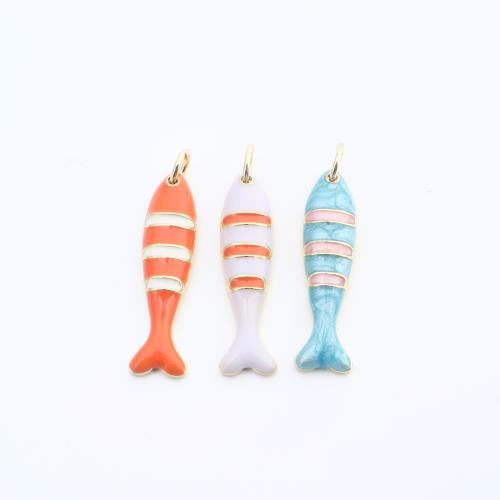 Bijoux pendentifs en laiton, poisson, Placage, DIY & émail, plus de couleurs à choisir, 24x6x3mm, Vendu par PC