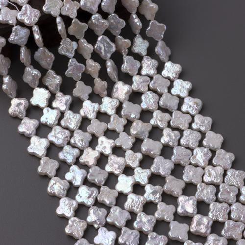 Luonnon makeanveden löysä helmiä, Makeanveden helmen, Neljä Leaf Clover, tee-se-itse, valkoinen, 10-11mm, Myyty Per 40 cm Strand