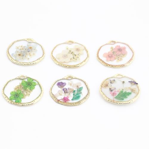 Brass Pendant with Dried Flower & Resin Geometrical Pattern gold color plated DIY Sold By PC