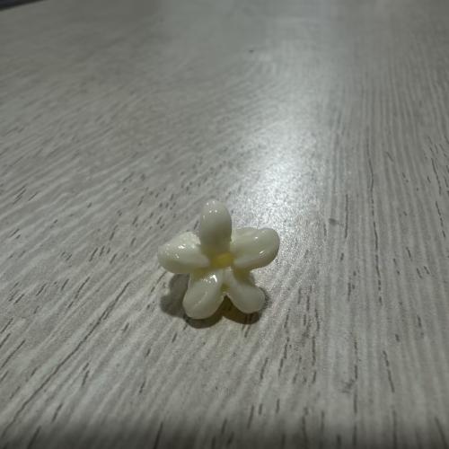 Resin Jewelry Beads Flower DIY beige Approx Sold Per Approx 38 cm Strand